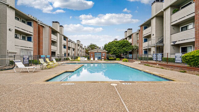 Foto del edificio - Claro Court