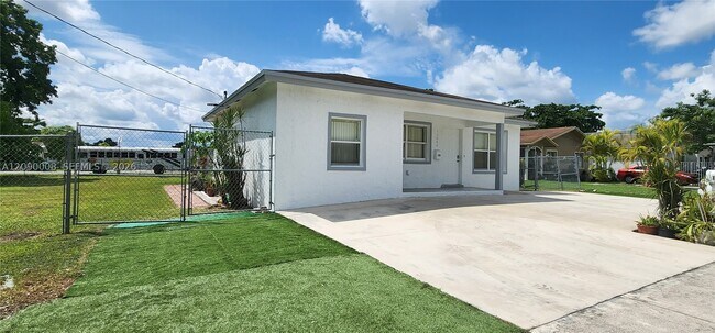 Building Photo - 12040 SW 216th St