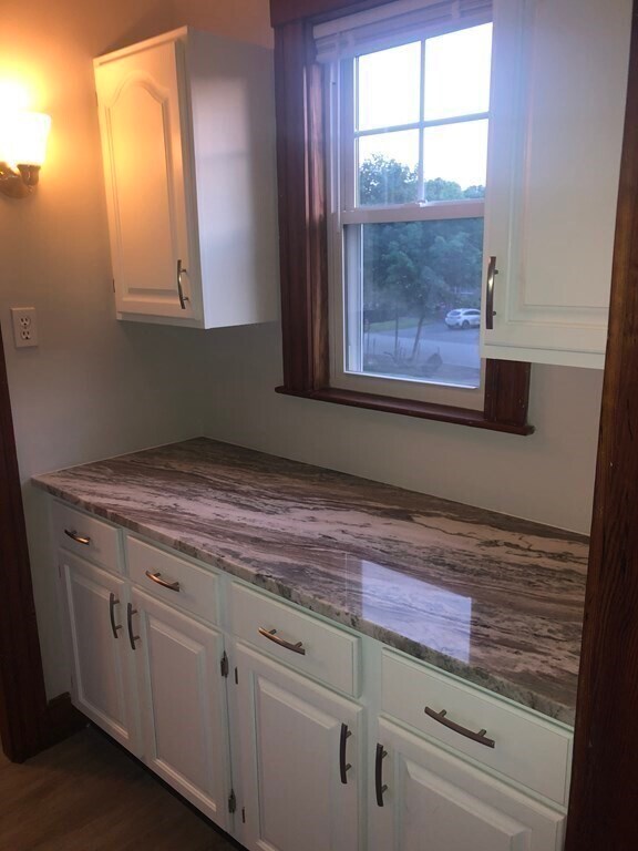 Building Photo - 120 Winthrop St