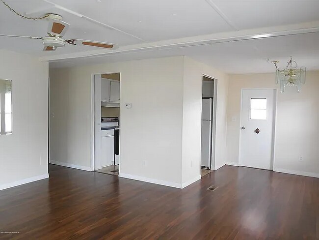 Foto del edificio - 14324 Montclair Dr