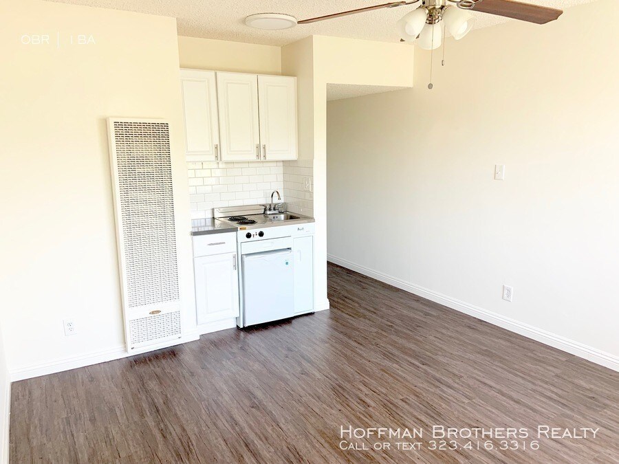 Foto principal - 142 N Hoover St