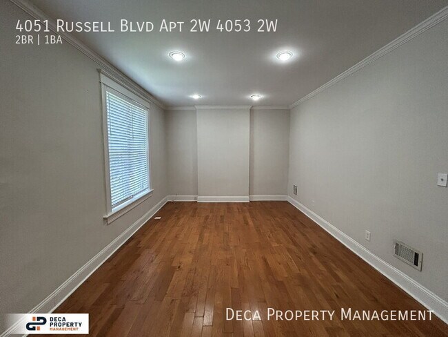 Foto del edificio - 4051 Russell Blvd