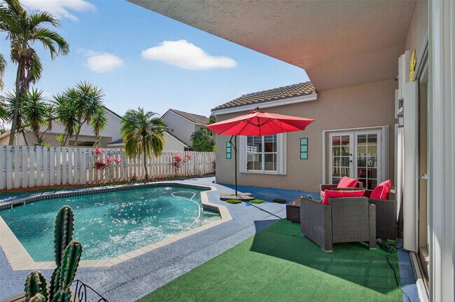 Foto del edificio - 1005 Cedar Falls Dr