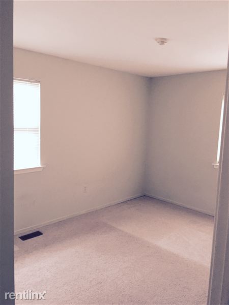 Building Photo - 43479 W Arbor Way Dr