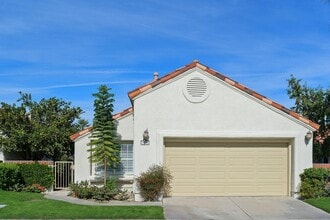 Building Photo - 77630 Cll Las Brisas W