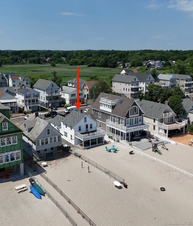 Foto del edificio - 855 E Broadway