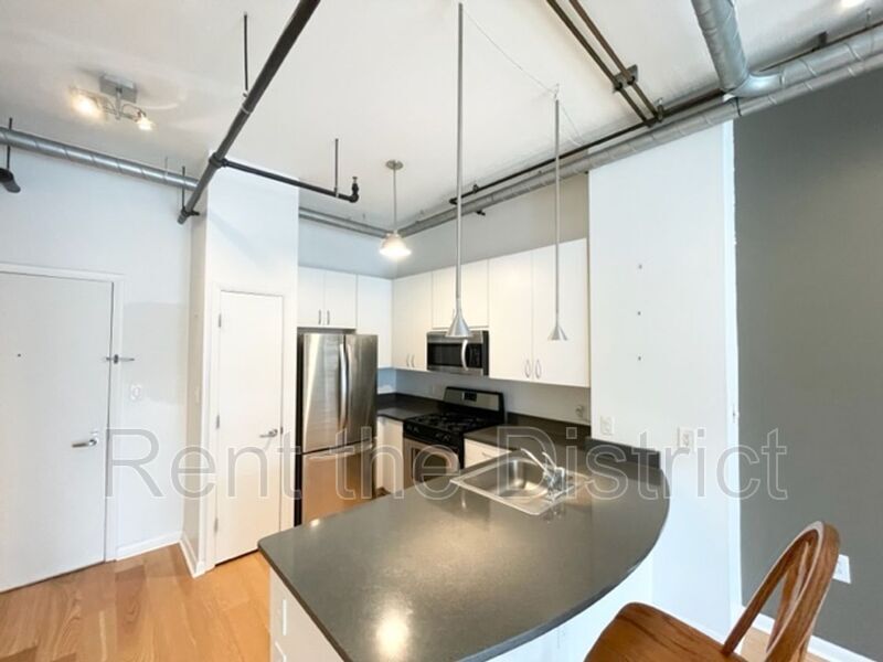 Primary Photo - 1300 N St NW