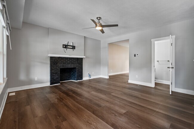 Foto del edificio - 5512 Bartlett St