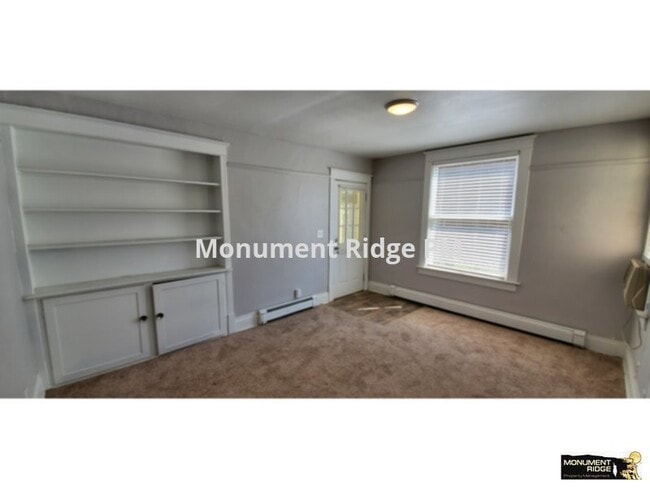 Available Now!  Cute 1 Bed/1 Bath in Downt... - 4