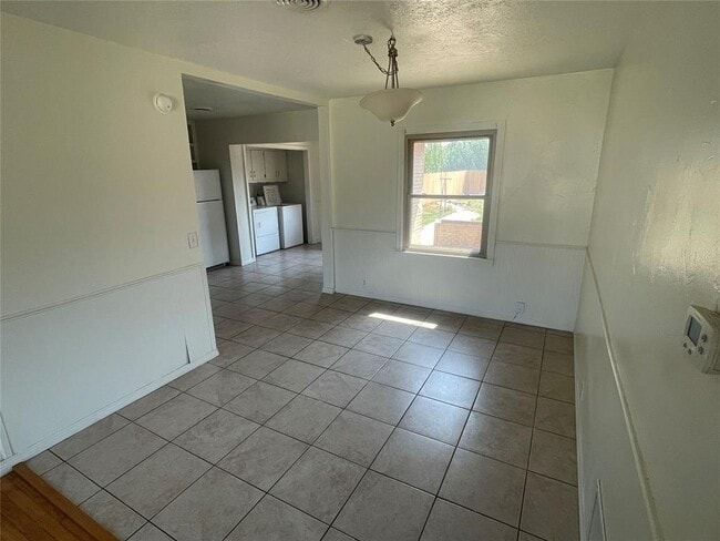 Building Photo - 800 N Caddo St