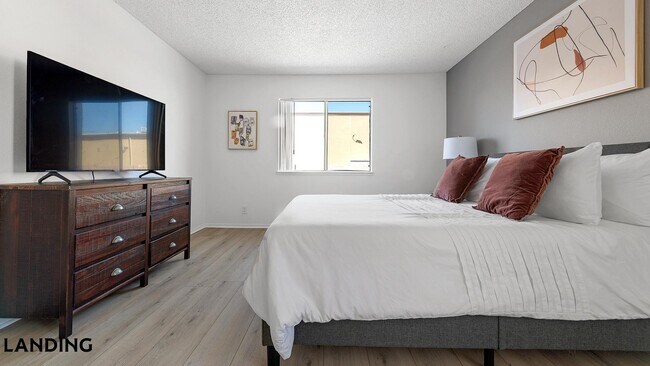 Foto del edificio - 1455 E Katie Ave