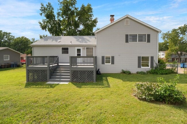 Building Photo - 2516 Westminister Dr