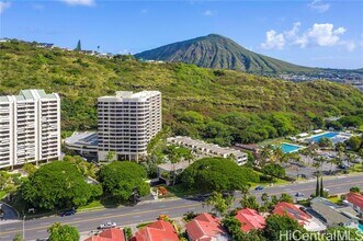 Building Photo - 6770 Hawaii Kai Dr