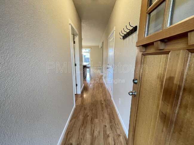 Photo - 14815 SE Rupert Dr House