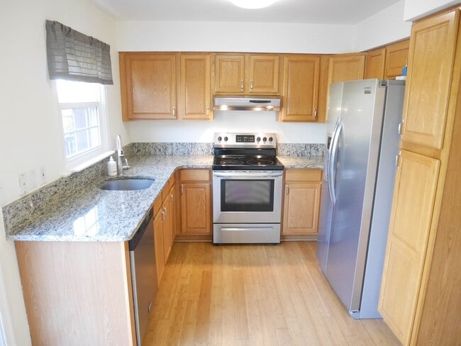 Foto del edificio - Jessup Townhome- Move-in Ready