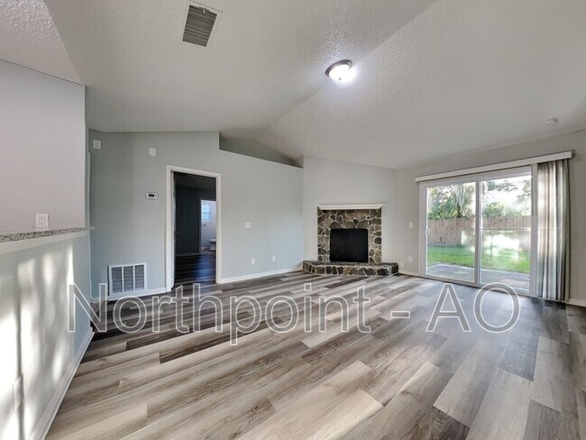 Building Photo - 7783 Allspice Cir E