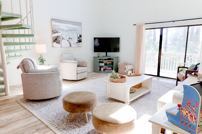 Foto del edificio - 1095 Plantation Dr W