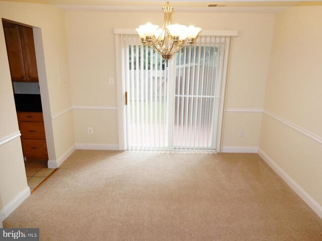 Building Photo - 8407 Red Ash Ct
