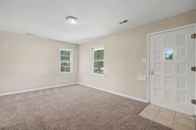 Foto del edificio - 1121 Cooper Ave