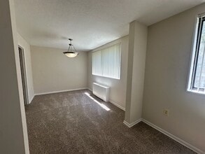 Interior Photo - Summit Hills