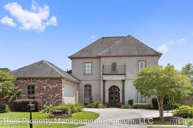 Foto del edificio - 5 br, 3 bath House - 39349 Lakeland Ave