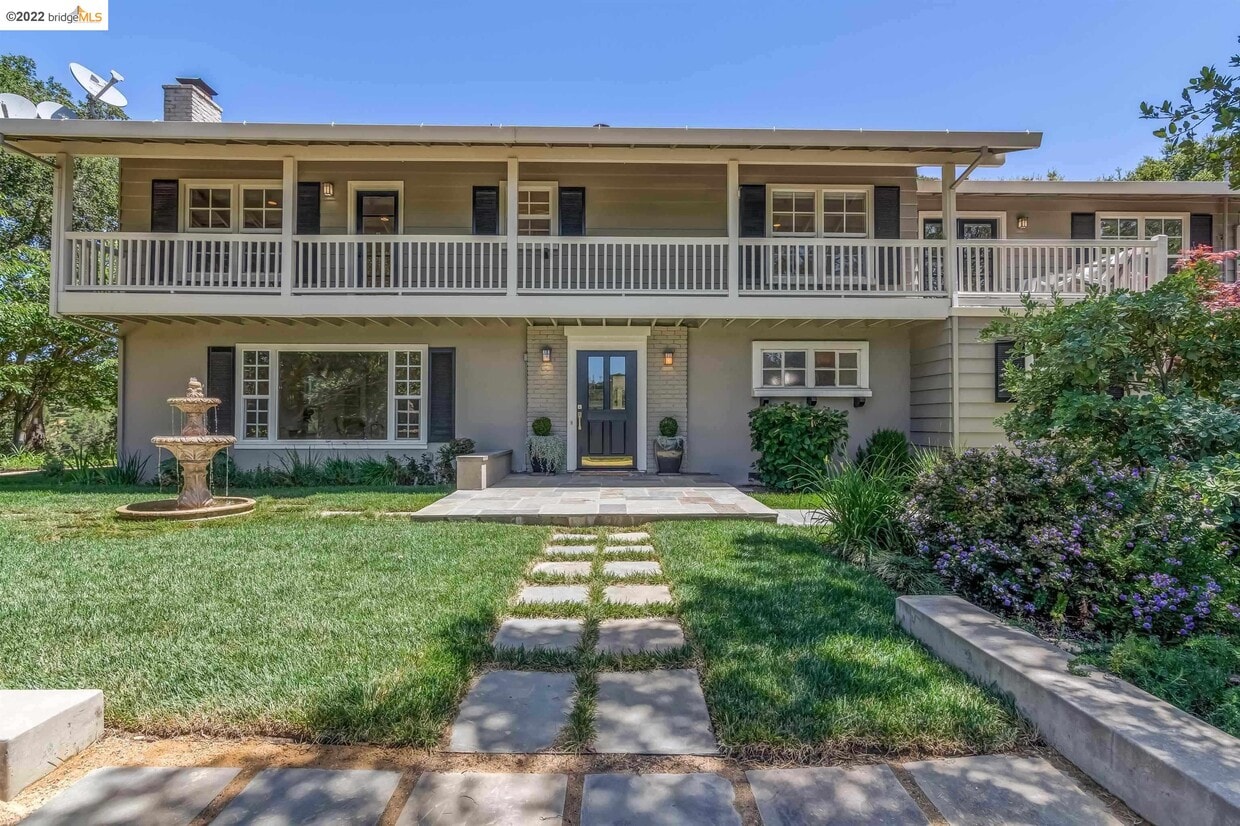 14 Zander Dr, Orinda, CA 94563 House for Rent in Orinda, CA