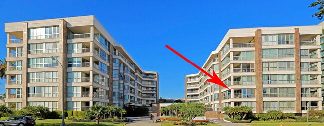 Building Photo - 515 Ocean Ave