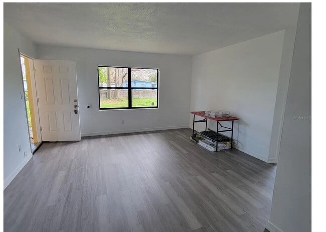 Foto del edificio - 5333 Andrus Ave