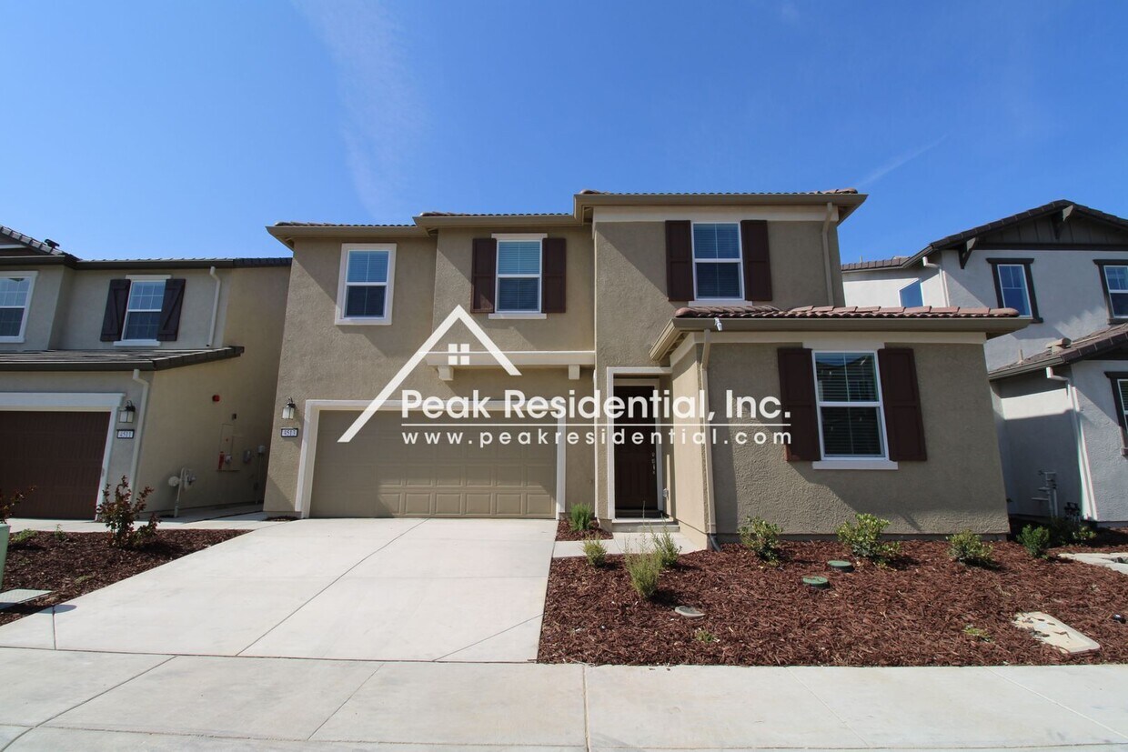 Primary Photo - Brand New Rocklin 4bd/3ba House with 2 Car...
