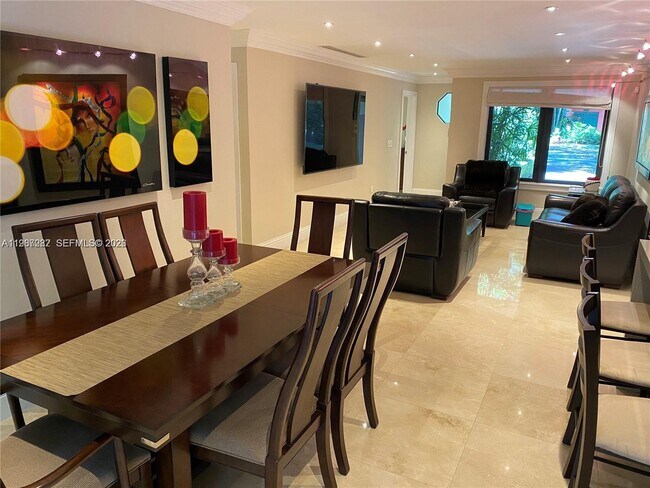 Foto del edificio - 1501 Lisbon St