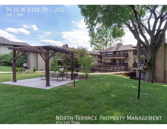 Foto del edificio - Newly Remodeled, Top Floor 2BR 2BA with Ba...