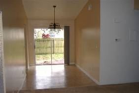 Foto del edificio - 2446 E Illiana St