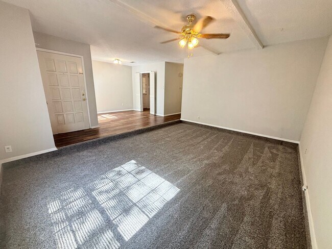 Building Photo - 800 Irwin Drive