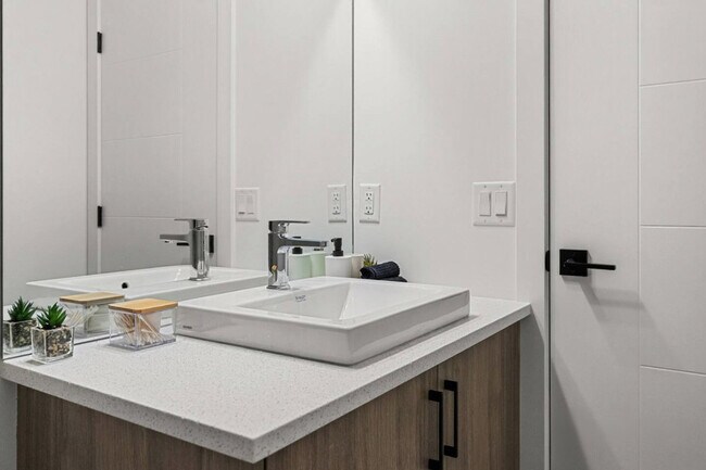 Photo du bâtiment - 2231-2281 81 St S W