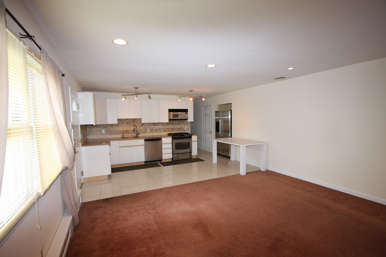 1878 Wilson Ave Unit 1ST Floor, Merrick, NY 11566 Apartments in