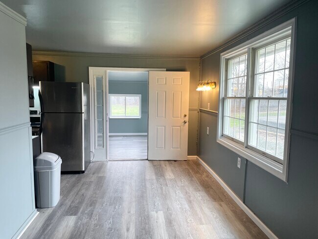 Foto del edificio - 1248 E Philadelphia Ave