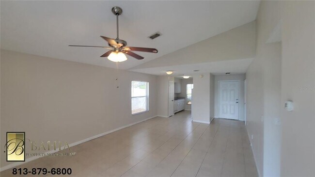 Foto del edificio - 1715 Brandon Trace Ave