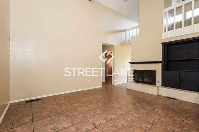 Building Photo - Spacious 3 Bedroom, Two Bath Home Oklahoma...