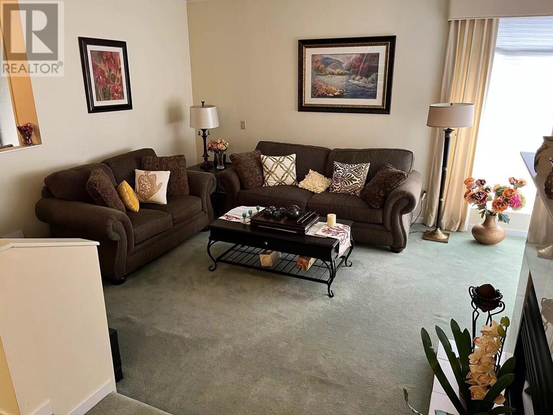 Photo principale - 4359-4359 Arbutus St