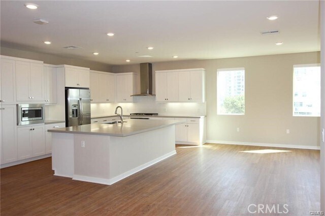 Building Photo - 186 Tribeca
