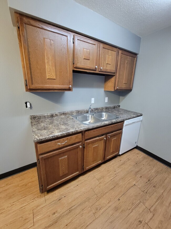 Foto del edificio - 2 Bedroom | 1 Bathroom Unit in Waterloo Av...