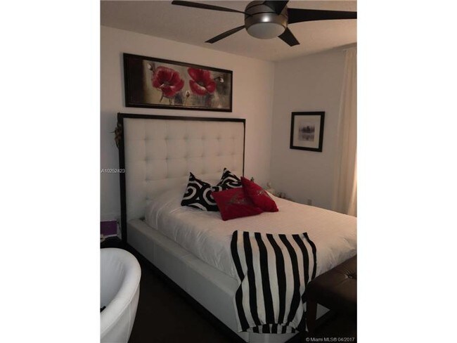 Building Photo - 848 Stanton Dr