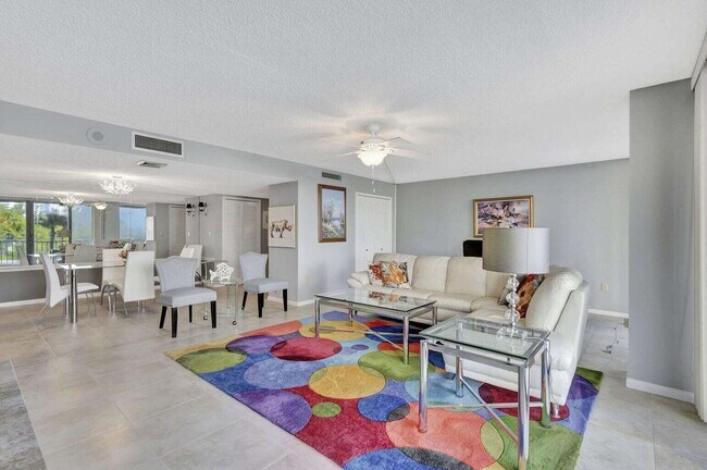 Foto del edificio - 4200 N Ocean Dr