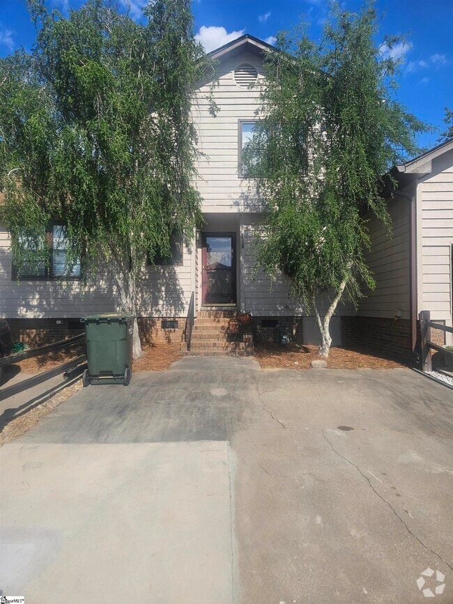 Building Photo - 103 Sunningdale Ct