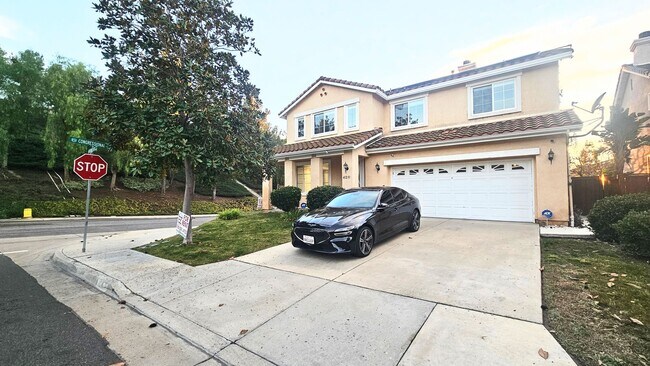 Foto del edificio - Pool House - Temeku Hills Community- Master Retreat and additional Master Bedroom