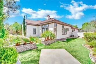 Building Photo - 1012 Granger Farm Way