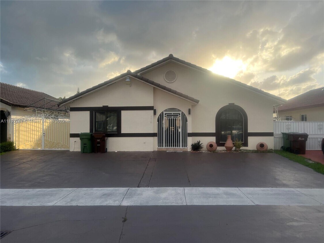 7418 W 32nd Ct, Hialeah, FL 33018 House for Rent in Hialeah, FL