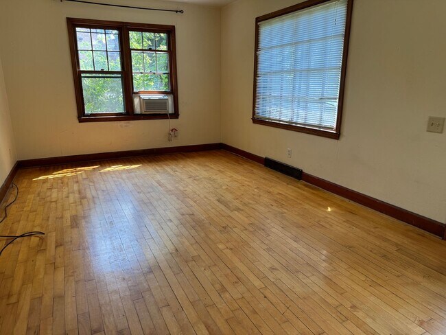 Foto del edificio - 2644 E Lawn Ct