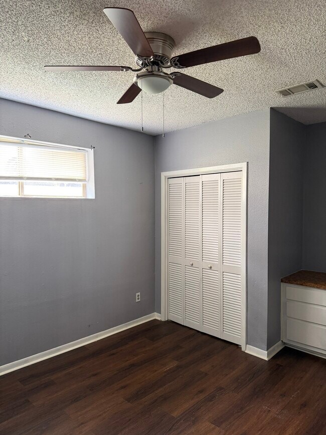 Foto del edificio - 126 Harbour Ln