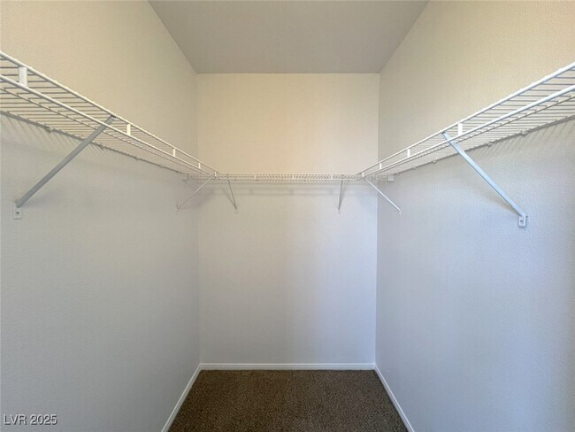 Building Photo - 5855 Valley Dr